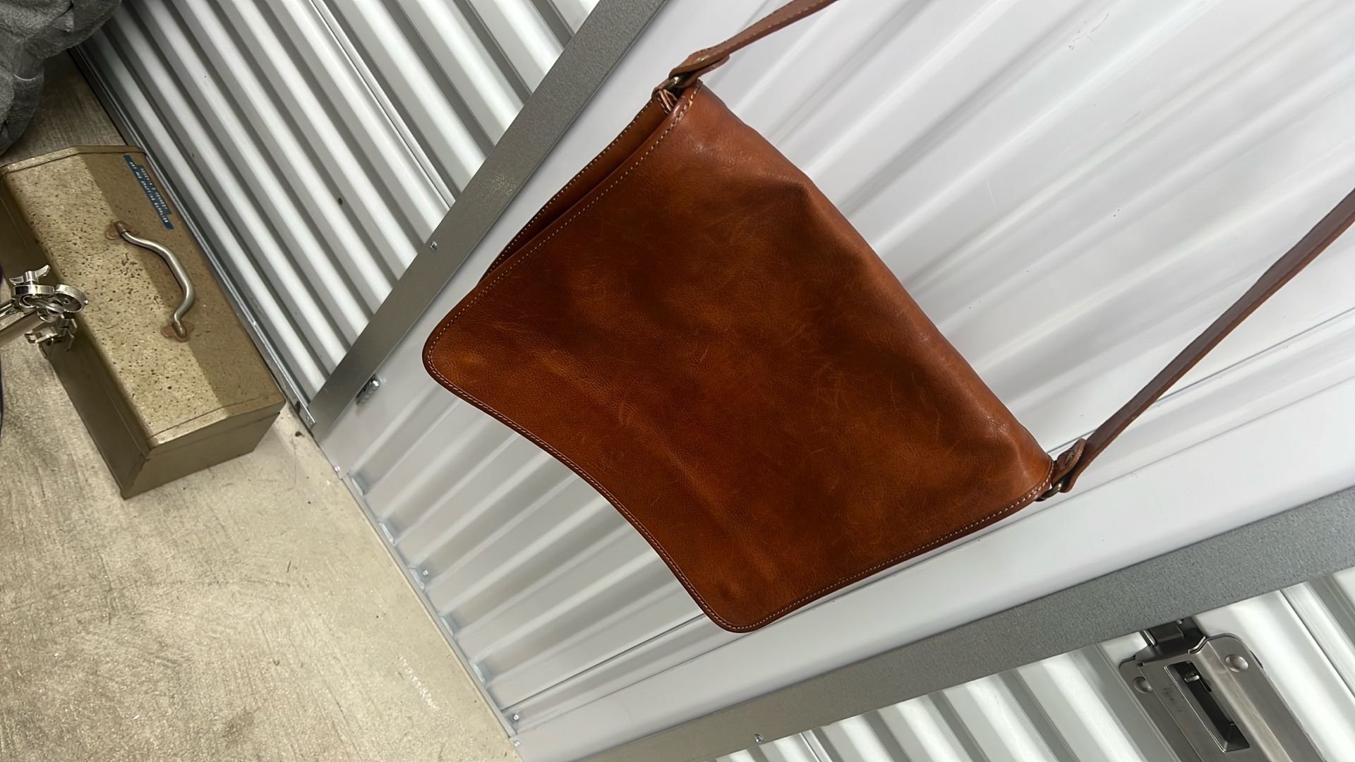 Made In Italy Leather Messenger Bag