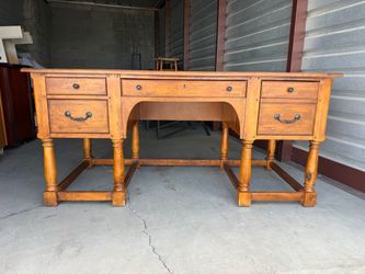 Hekman Solid Wood Executive Desk