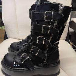 Women's Boots
