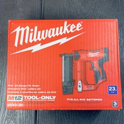 Milwaukee M12 12-Volt 23-Gauge Lithium-Ion Cordless Pin Nailer (Tool-Only)