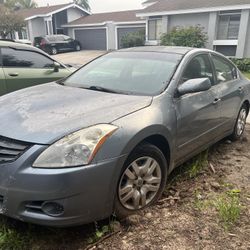 2010 Nissan Altima