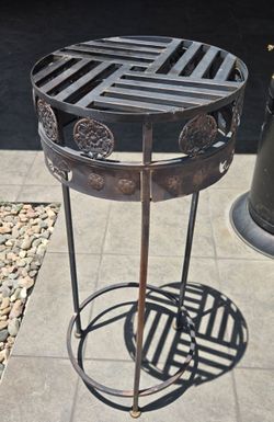 Vintage Style Wrought Iron Fern or Plant Stand