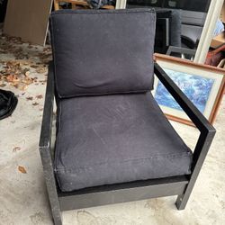 Black Chair Converts To Ottoman 