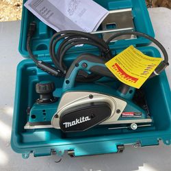 MAKITA 3-1/4 PLANER 