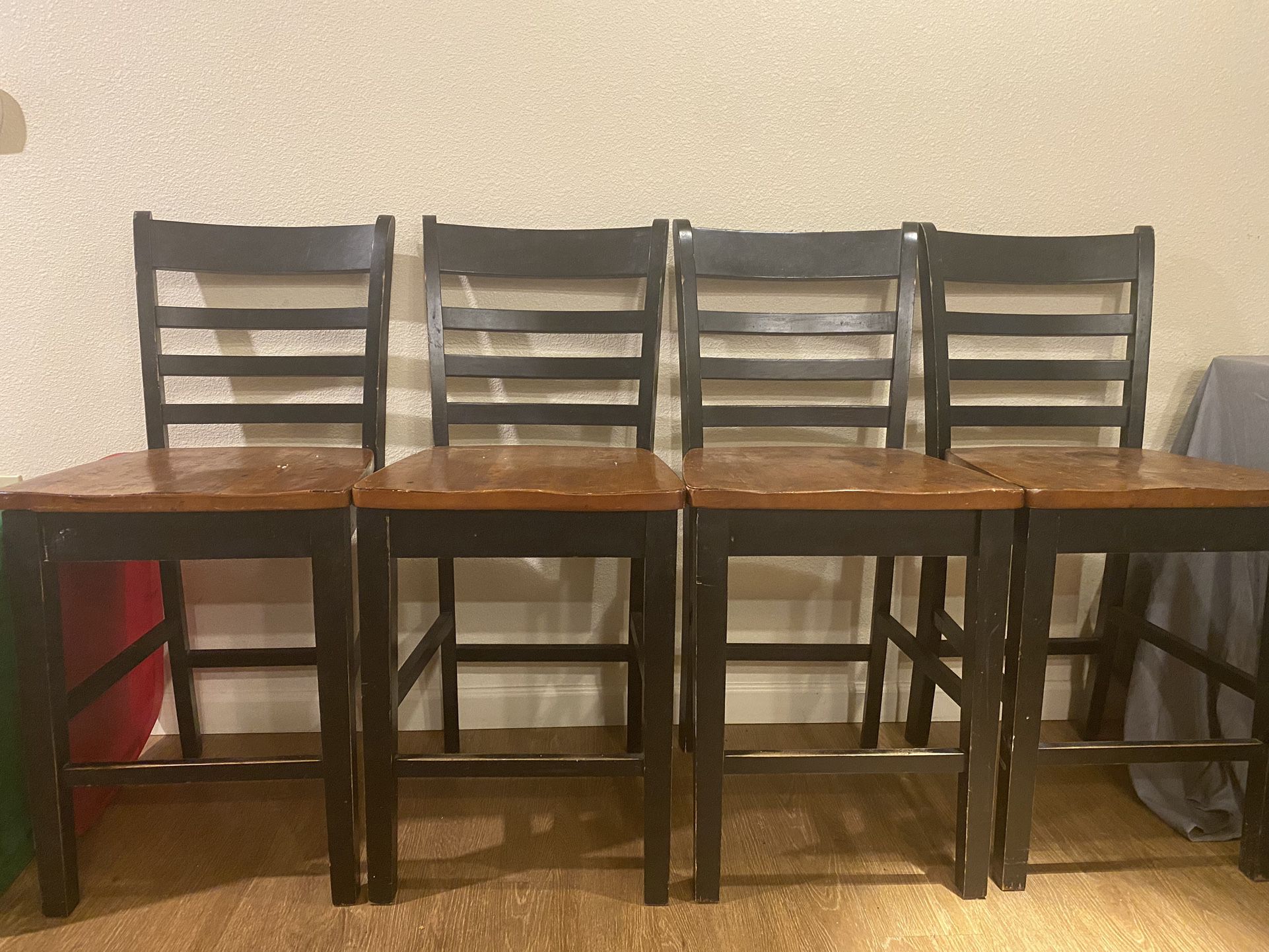 Kitchen Chairs With Table Set 