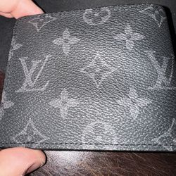 LV Wallet For Sale 