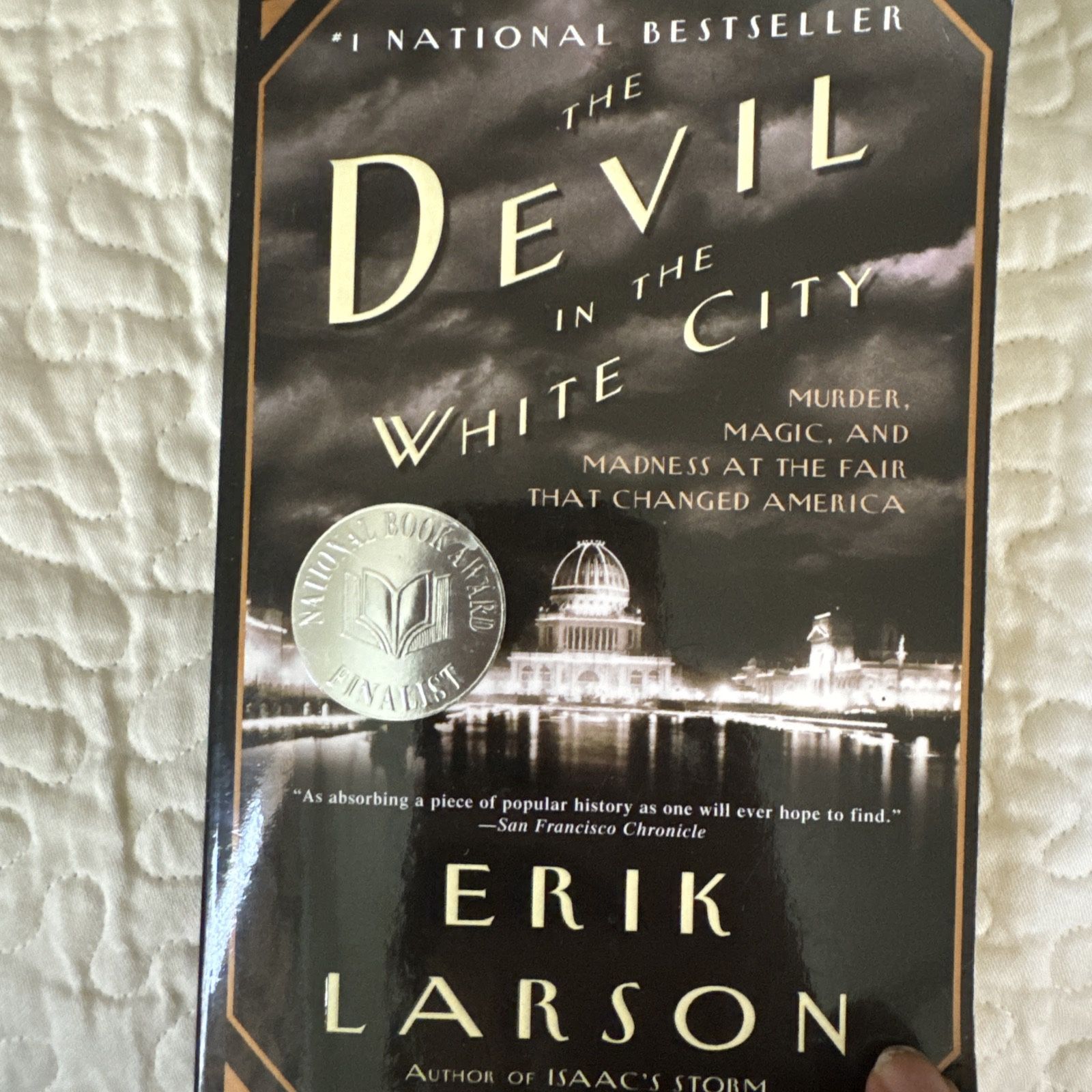 “The Devil In The White City” by Erik Larson First Vtg Edition 2003 Paperback