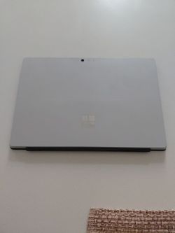 Surface pro 5
