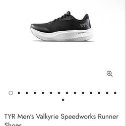 Selling TYR running shoes