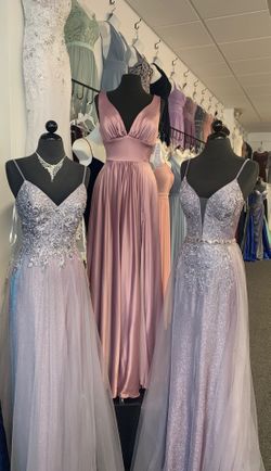 Dresses, gowns, prom