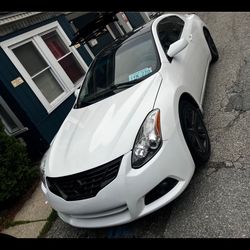 2011 Nissan Altima Coupe 