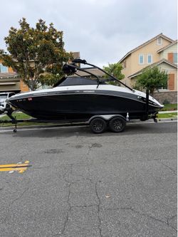 Yamaha 242 limited Jet Boat