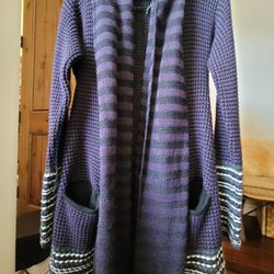 Anthropologie  Cardigan Sweater Size M 