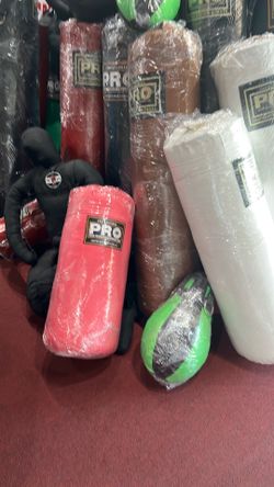 PINK 3FT 60LB Punching Bag For Sale