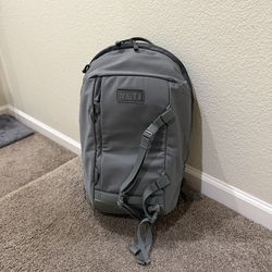 YETI Crossroads 27L Carry On Backpack