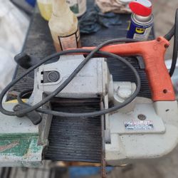 Milwaukee  Band Saw Working But Need Cover Ansaw