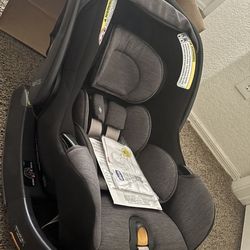 NEW! Chicco Keyfit 35 Cleartex Infant Car Seat