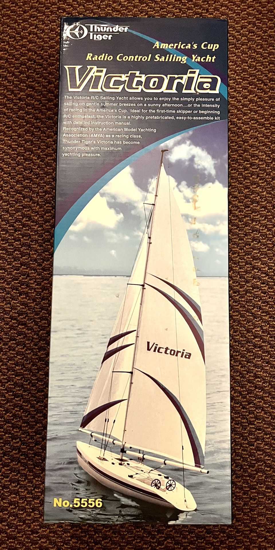 Victoria RC Yacht