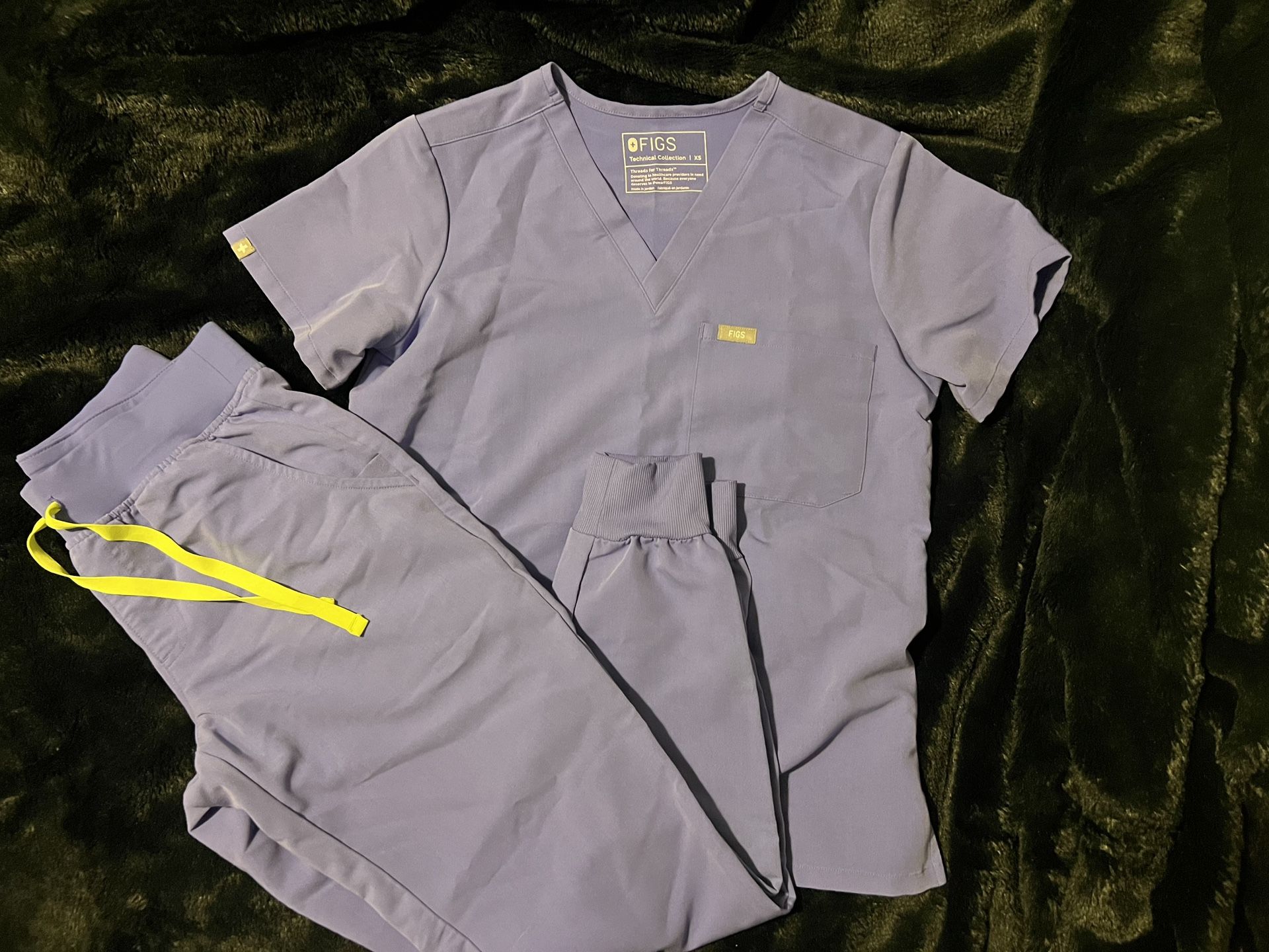 FIGS  Scrub Set Lavender/ Neon Yellow Accents