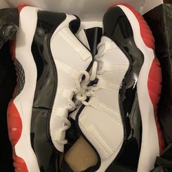 Jordan’s 11 Low Top 