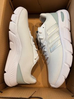 NIB - adidas Cloudfoam flex Women’s 8.5W