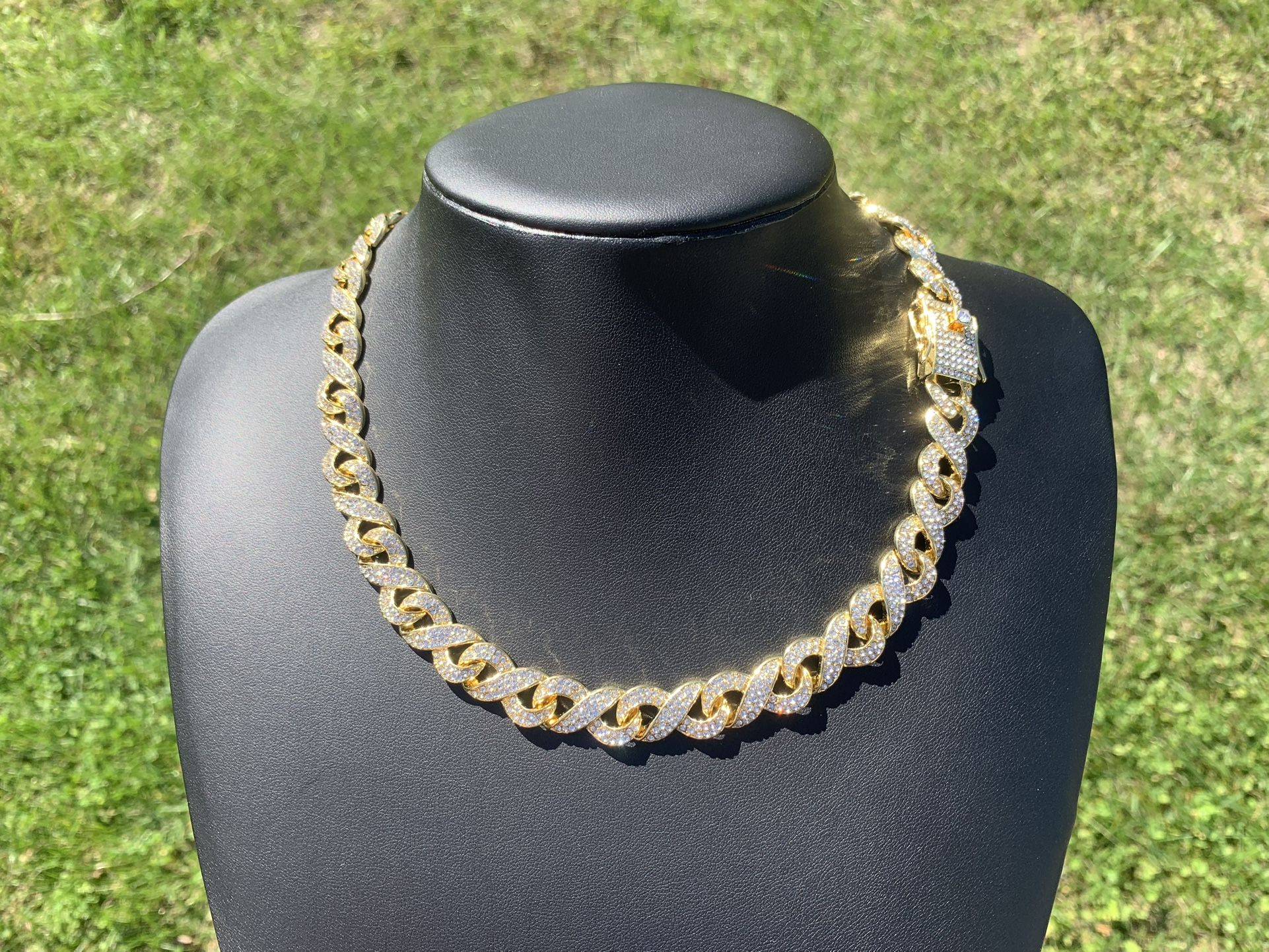 14k Gold Plated 13mm Cuban Infinity Link Chain 18" 20" Iced out Premium Choker Necklace Box Clasp