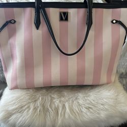 Large Victoria Secret Weekend Bag