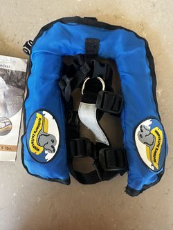 DOG Self-Inflating Life Jacket  Size  S  XS