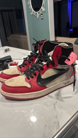 Off white Jordan 1