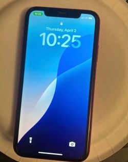 Apple iPhone 11 in Red