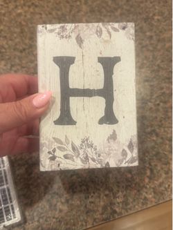 Wooden H