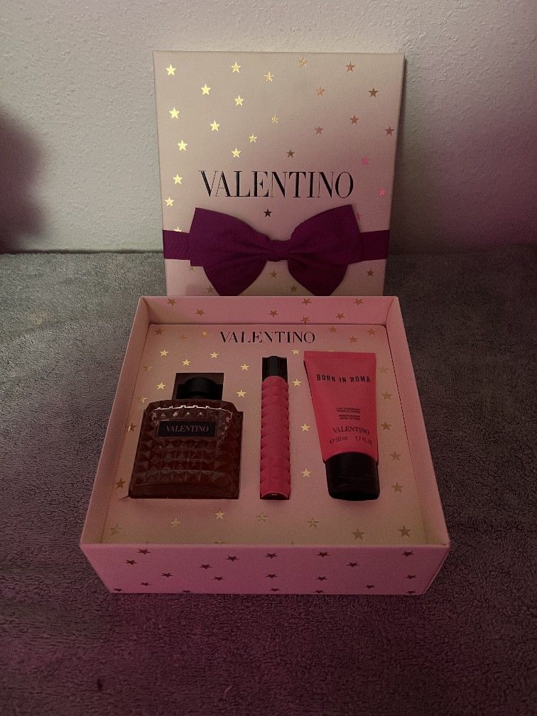 Valentino Perfume 