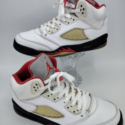 Nike Air Jordan 5 Retro Boys Size 6.5Y Professionally Cleaned And Sterilized