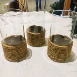 Glass Vases Adorn With Hemp