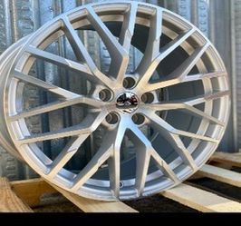 Audi 19” new silver rims set r8 style