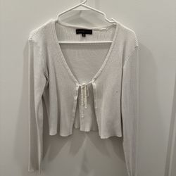 White Tie-Front Cropped Long Sleeve Top