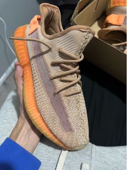 Yeezy 350 v2 clay
