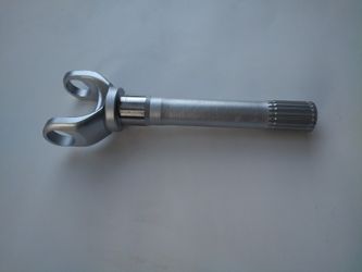 Chevy Dana 44 Stud Axle Early 70s  Rare