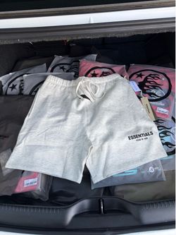 Light Oatmeal Essential Shorts
