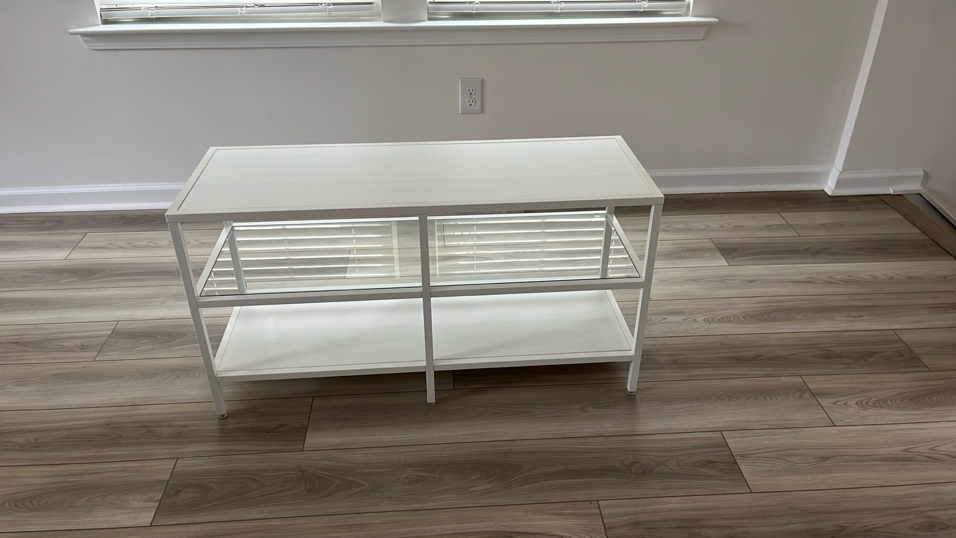 White Shelf/TV Stand