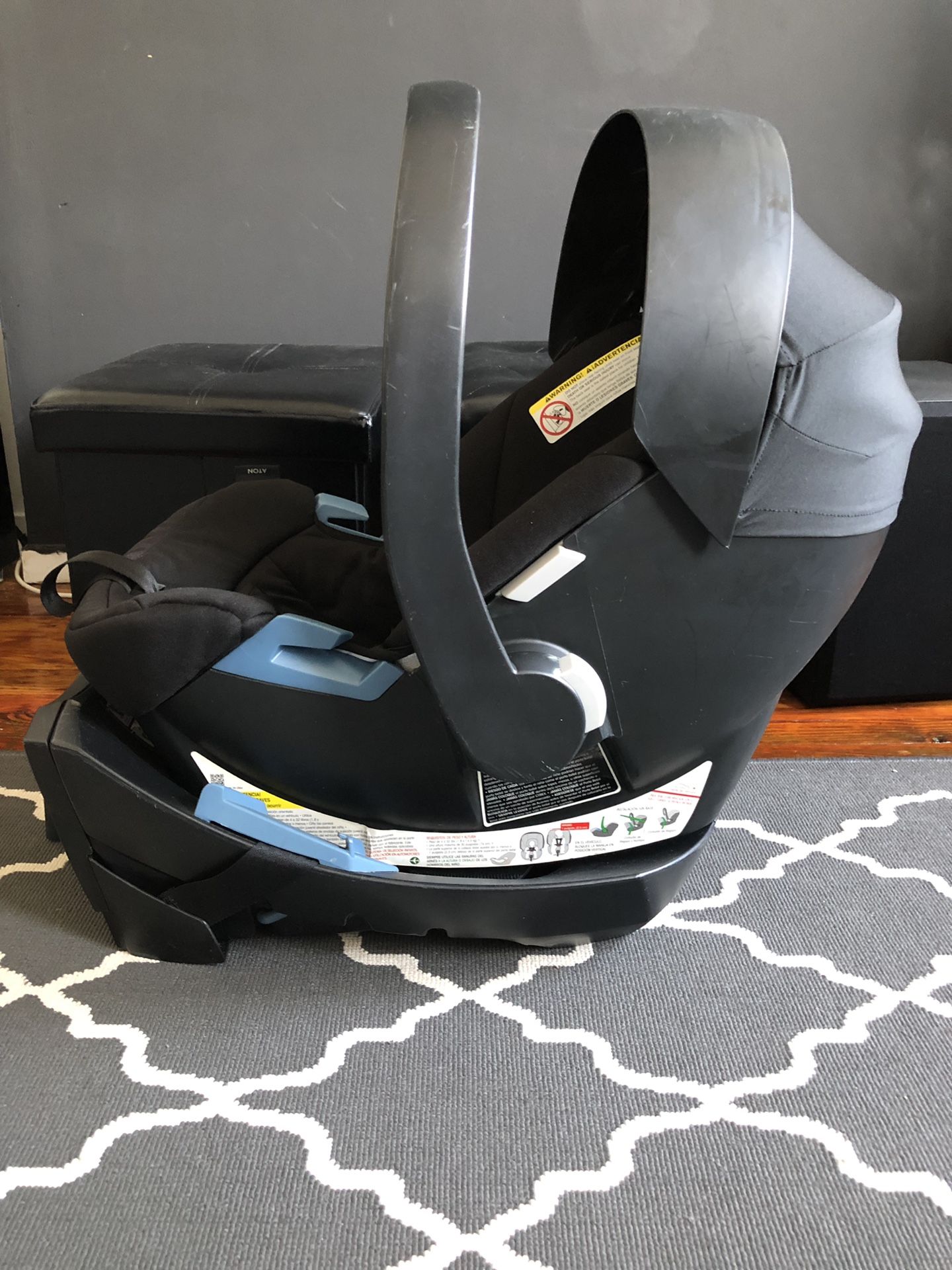 Cybex Aton infant car seat and base