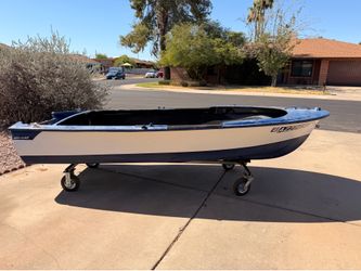 Sea King fiberglass  V-hull