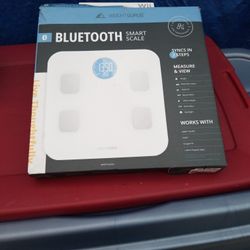 BLUETOOTH  SMART  SCALE  WIRK WITH  APPLE, FITBIT,GOOGLE FIT,MORE POPULAR APPS...NEW