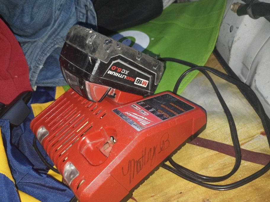 Milwaukee M18 5.0 Xc Battery With Charger