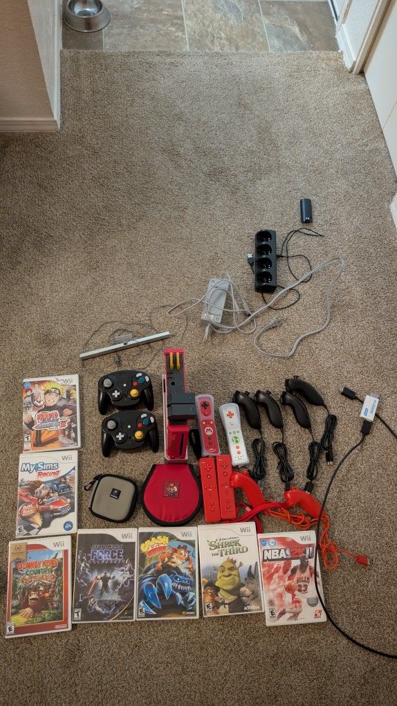 Nintendo Wii With Extras