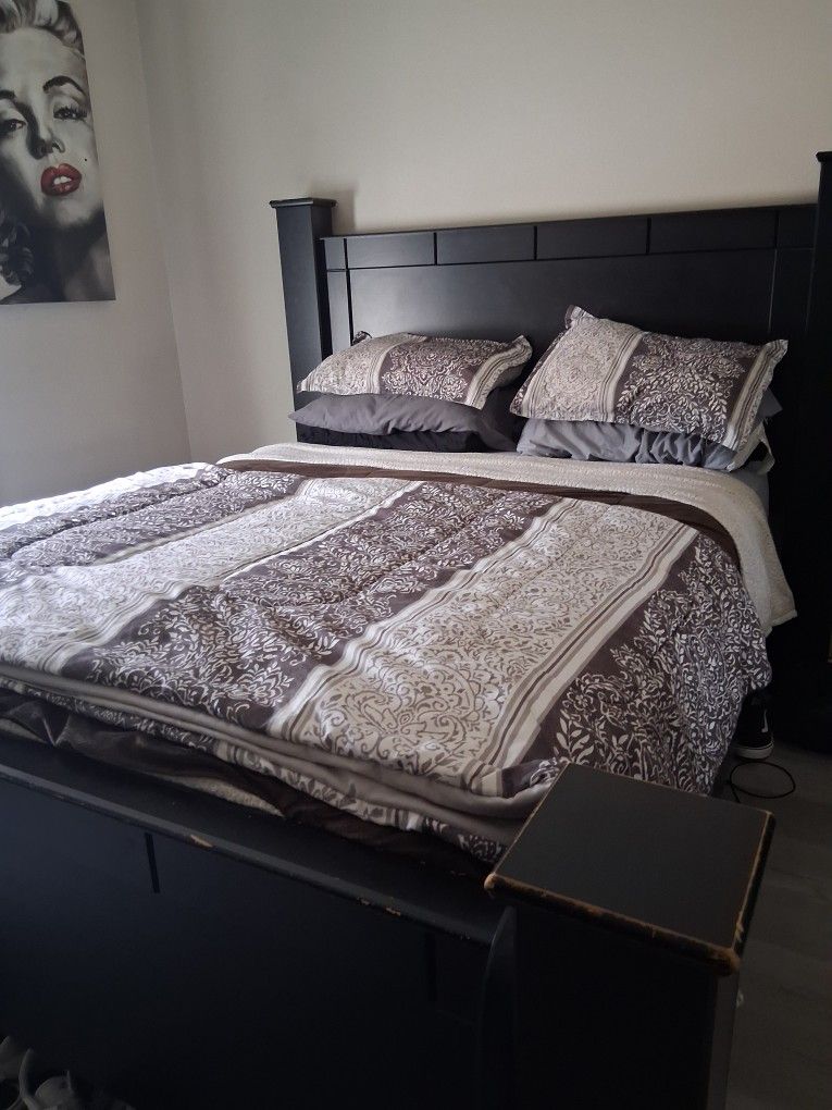 Queen Size Bed Frame