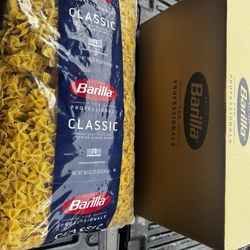 10lb Borilla Pasta Bow tie 2 For 20$