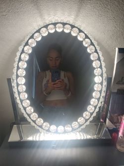 Vanity lamp mirror