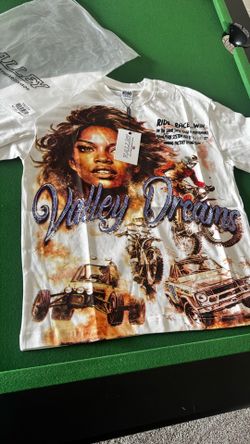 Valley Dreams Graphic T-Shirt