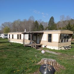 2 Bedroom Mobile Home 2 Bath